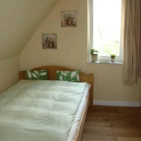Ferienzimmer _gothenseeblick_ Und Holiday home